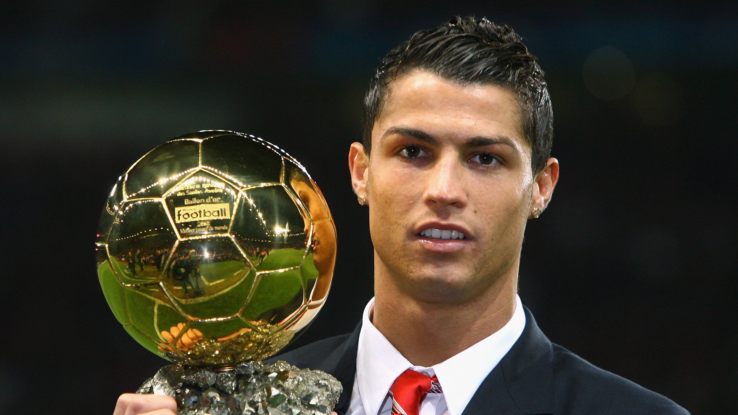 巴尔韦德赛后评分拉满的背后，阿尔及利亚如何稳稳拿下厄瓜多尔，展现战术与意志的胜利