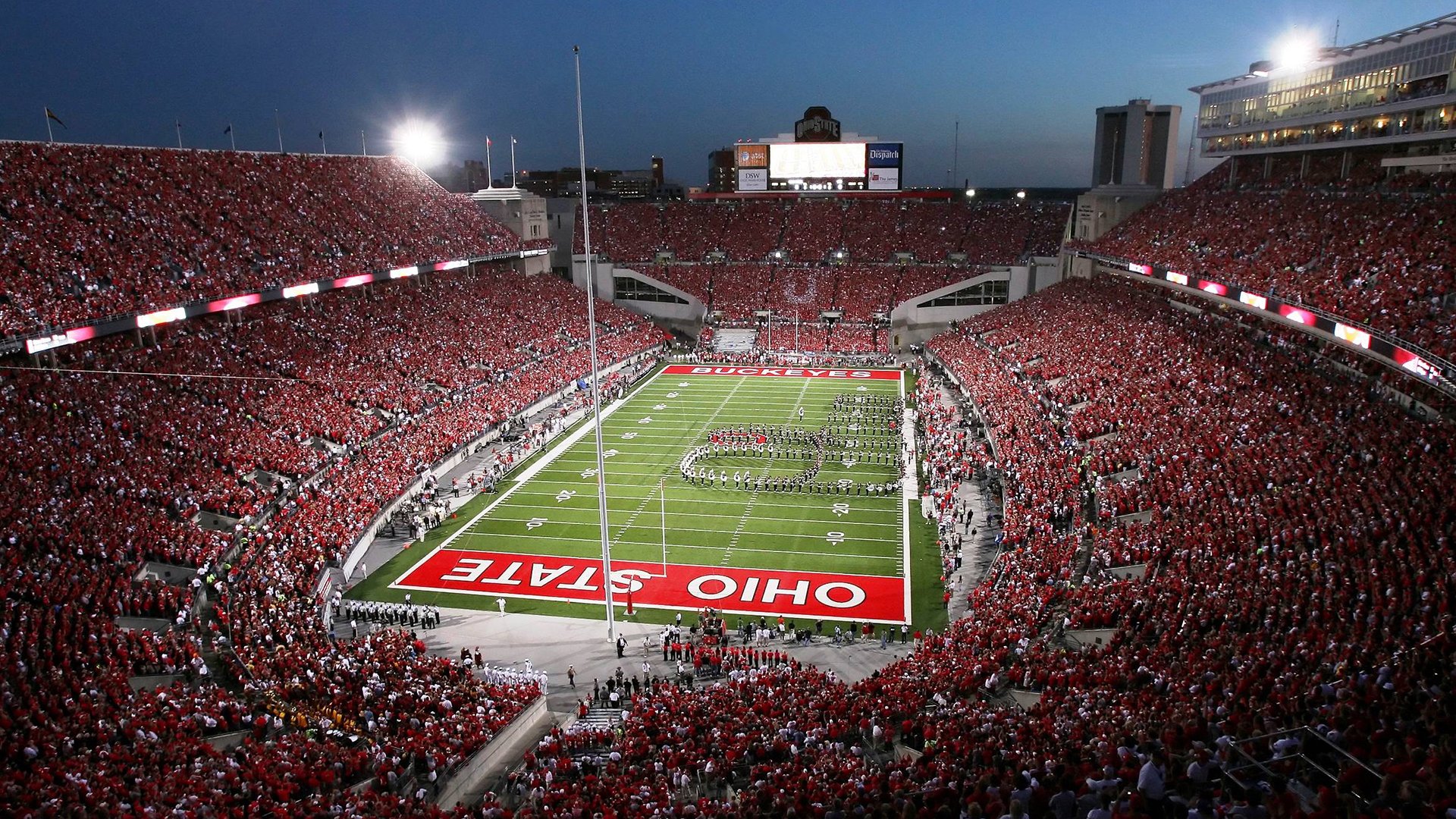 绿茵烽火与硬木征途，当欧冠淘汰赛的焦点战遇见雄鹿踏平北京队的启示