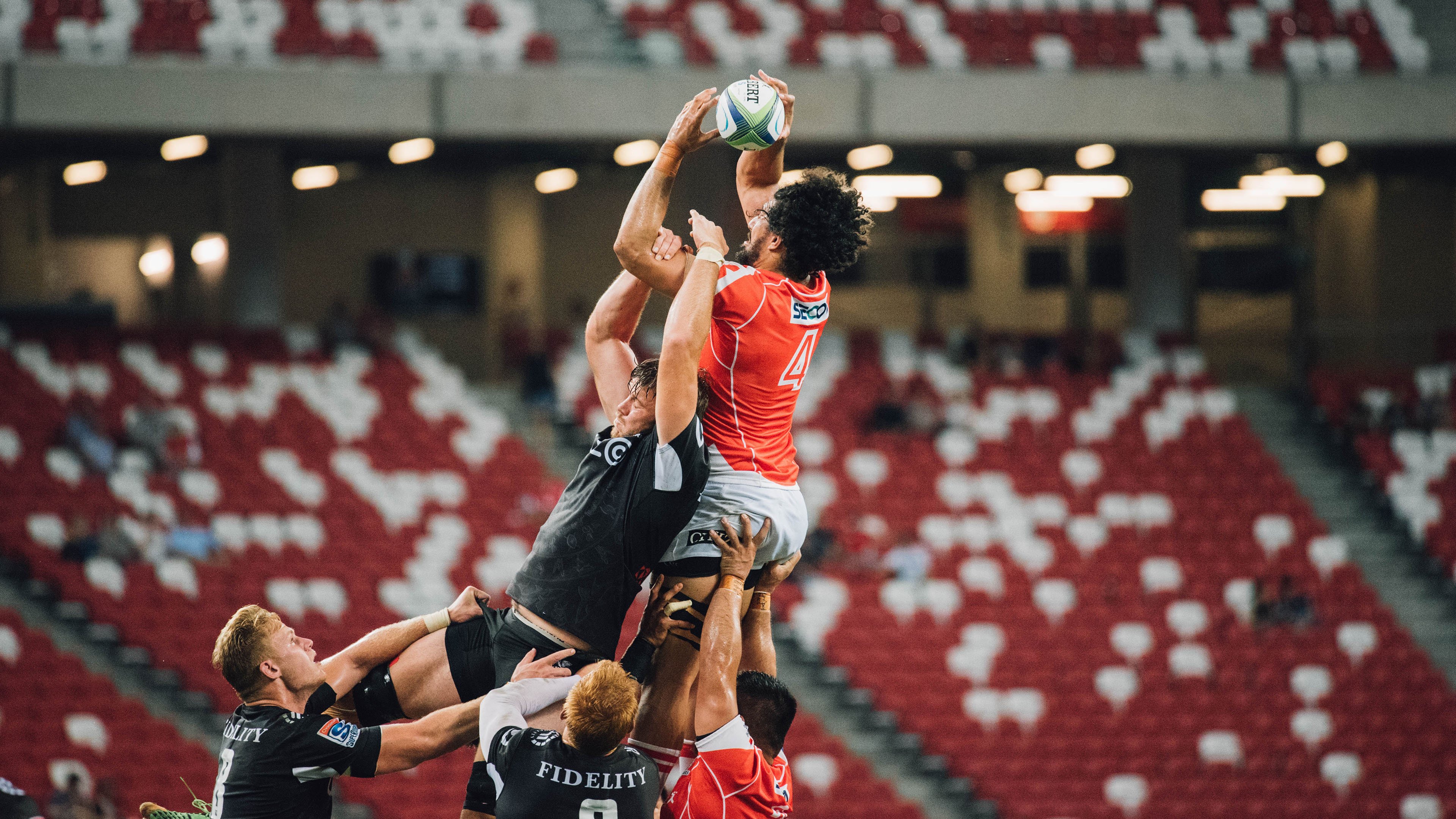 雷霆翻盘四川队，浓眉哥统治全场，一场逆转背后的篮球哲学